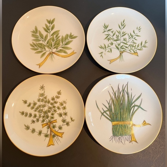 Vintage Taste Setter Herb Theme Salad Plates - Picture 1 of 10